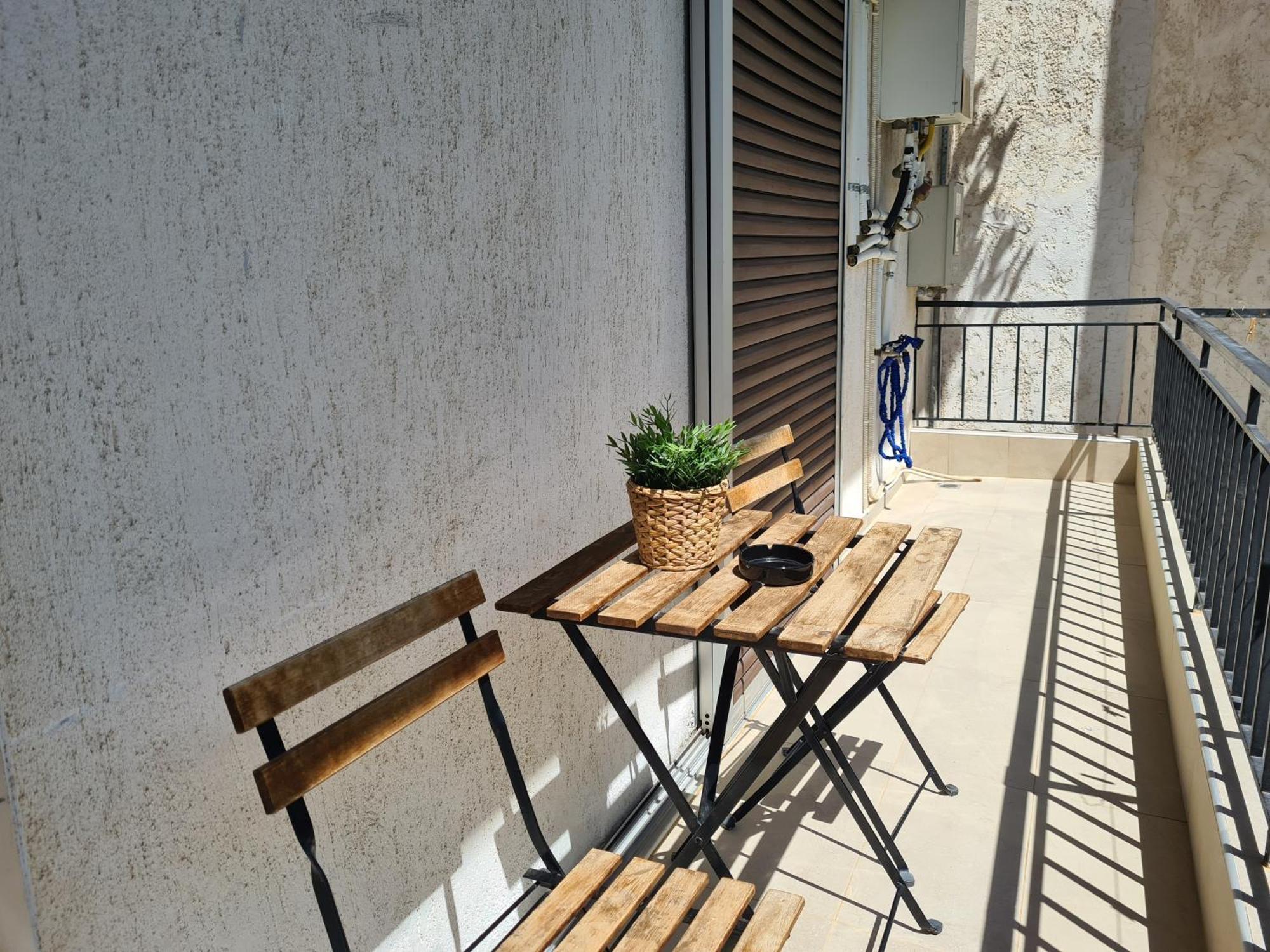Apartment In The Heart Of The City 3 Larissa Esterno foto